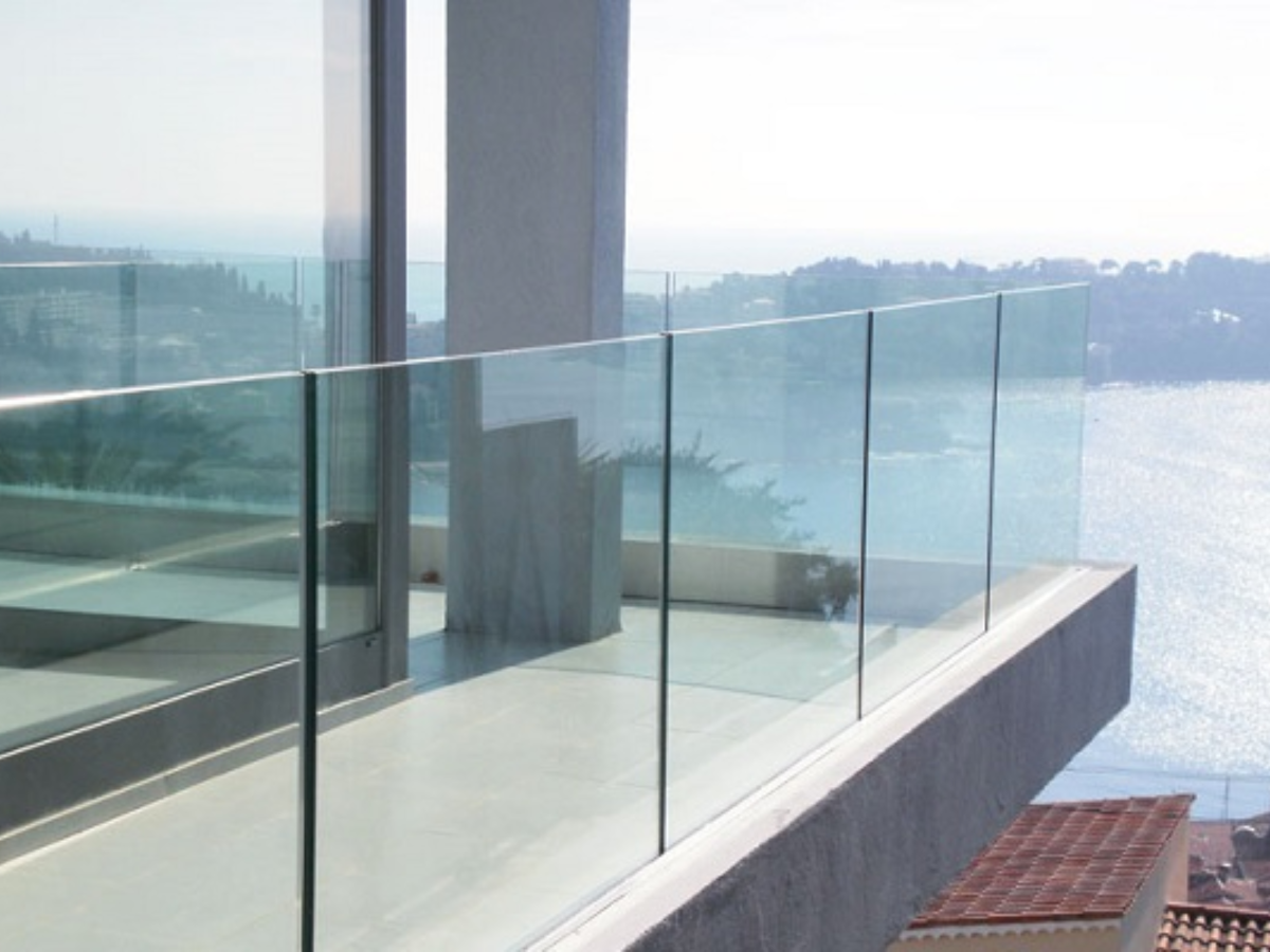 Garde corps vitrée balcon